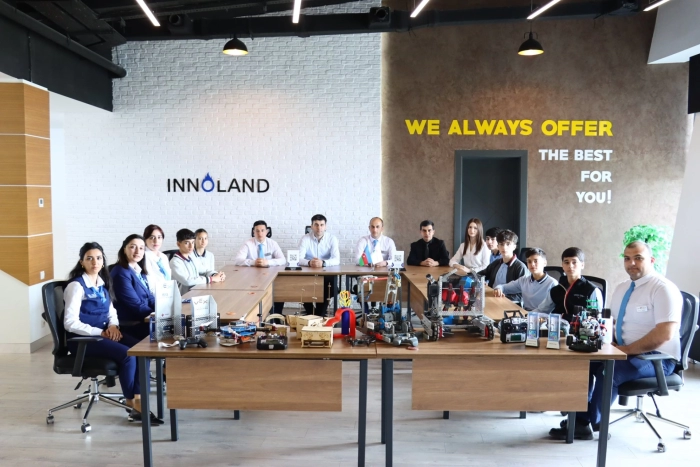  Salyan regional “ASAN xidmət” mərkəzində innovasiya sərgisi təşkil olunub.