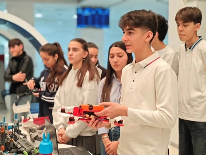 An event on the topic ‘The Development of Technology, the Study of Innovative Devices, and Their Fields of Application’ was held through the joint organization of the Sabirabad STEAM Center and the Sabirabad Regional ASAN Service Center.