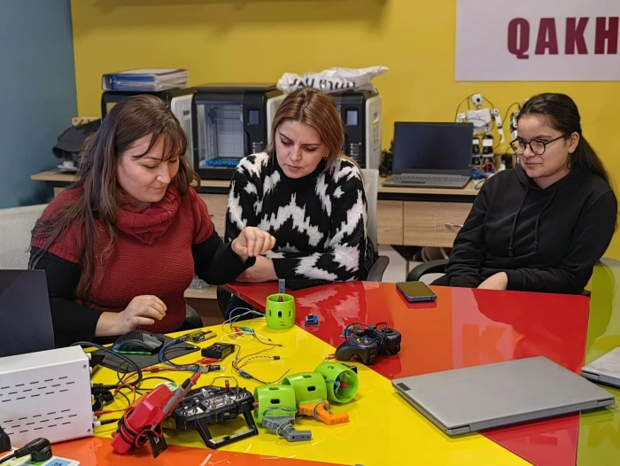  Necə STEAM müəllimi olmaq olar və kim müraciət edə bilər? – MÜSAHİBƏ